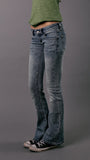 CLASSIC BRAT LOW RISE JEANS